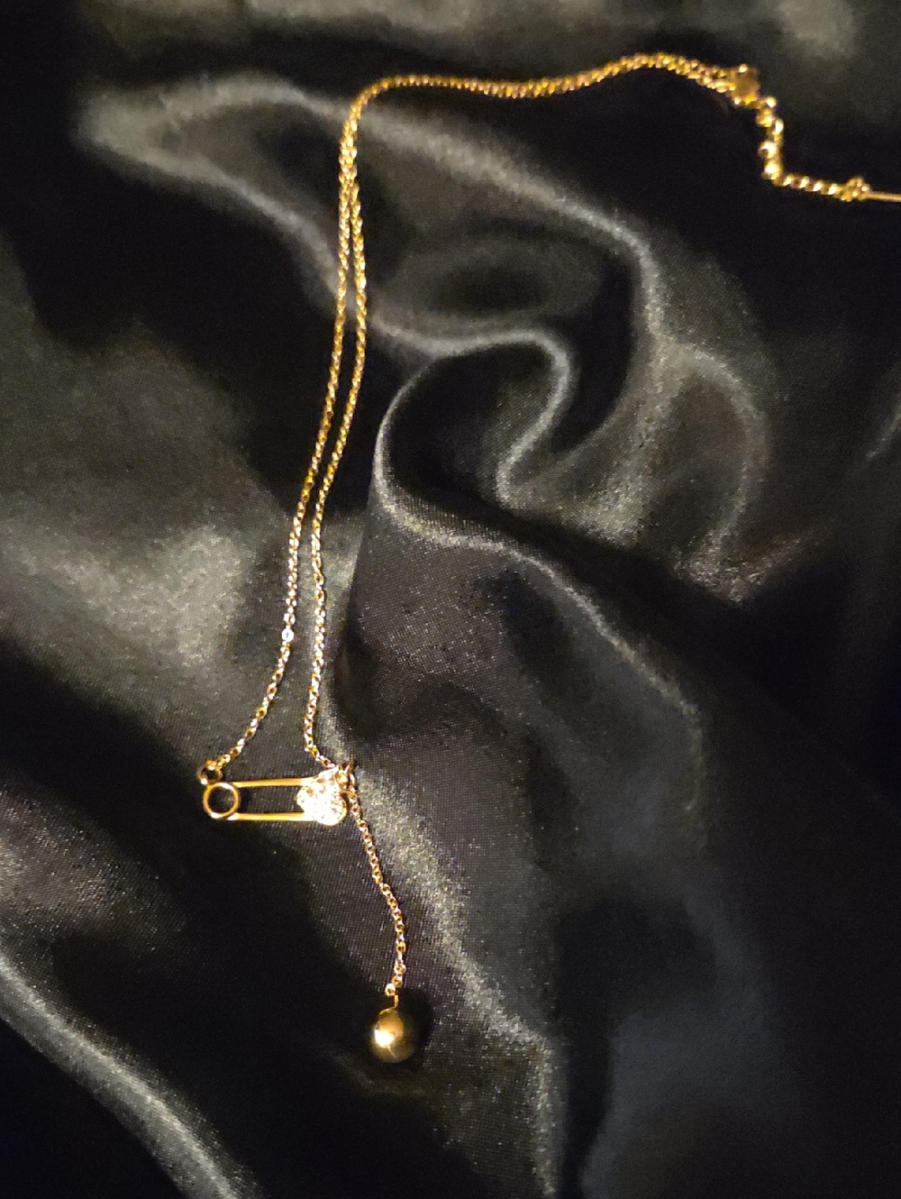 Gold Safety Pin Pendant Necklace - Women's Jewelry